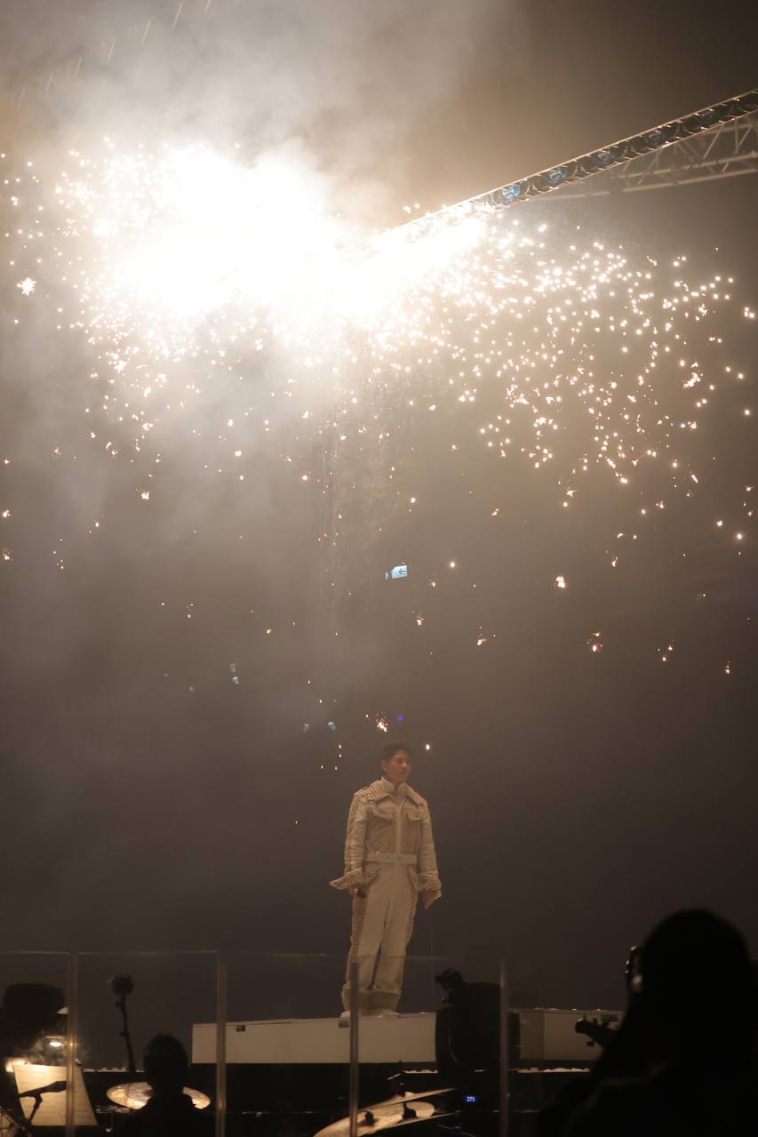 許廷鏗（Alfred）與fans一起迎接2023。